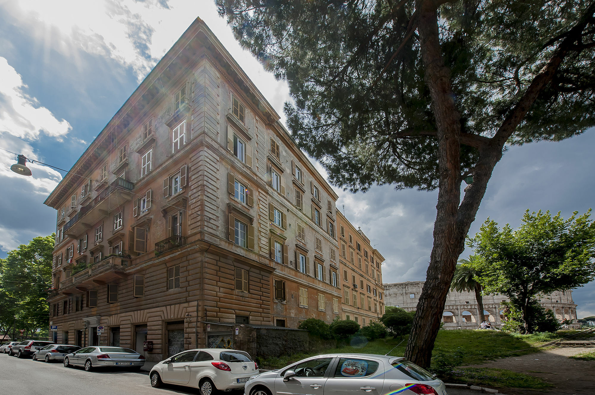 Colosseum Corner Рим Экстерьер фото