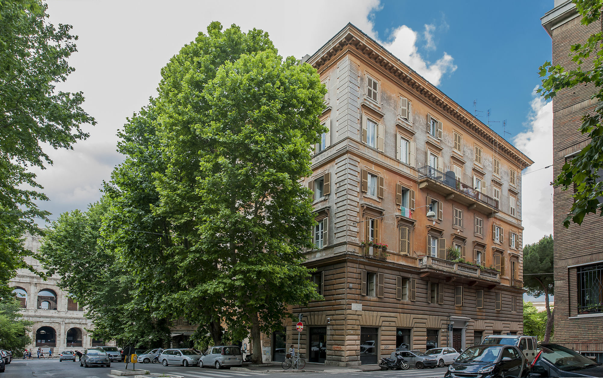 Colosseum Corner Рим Экстерьер фото