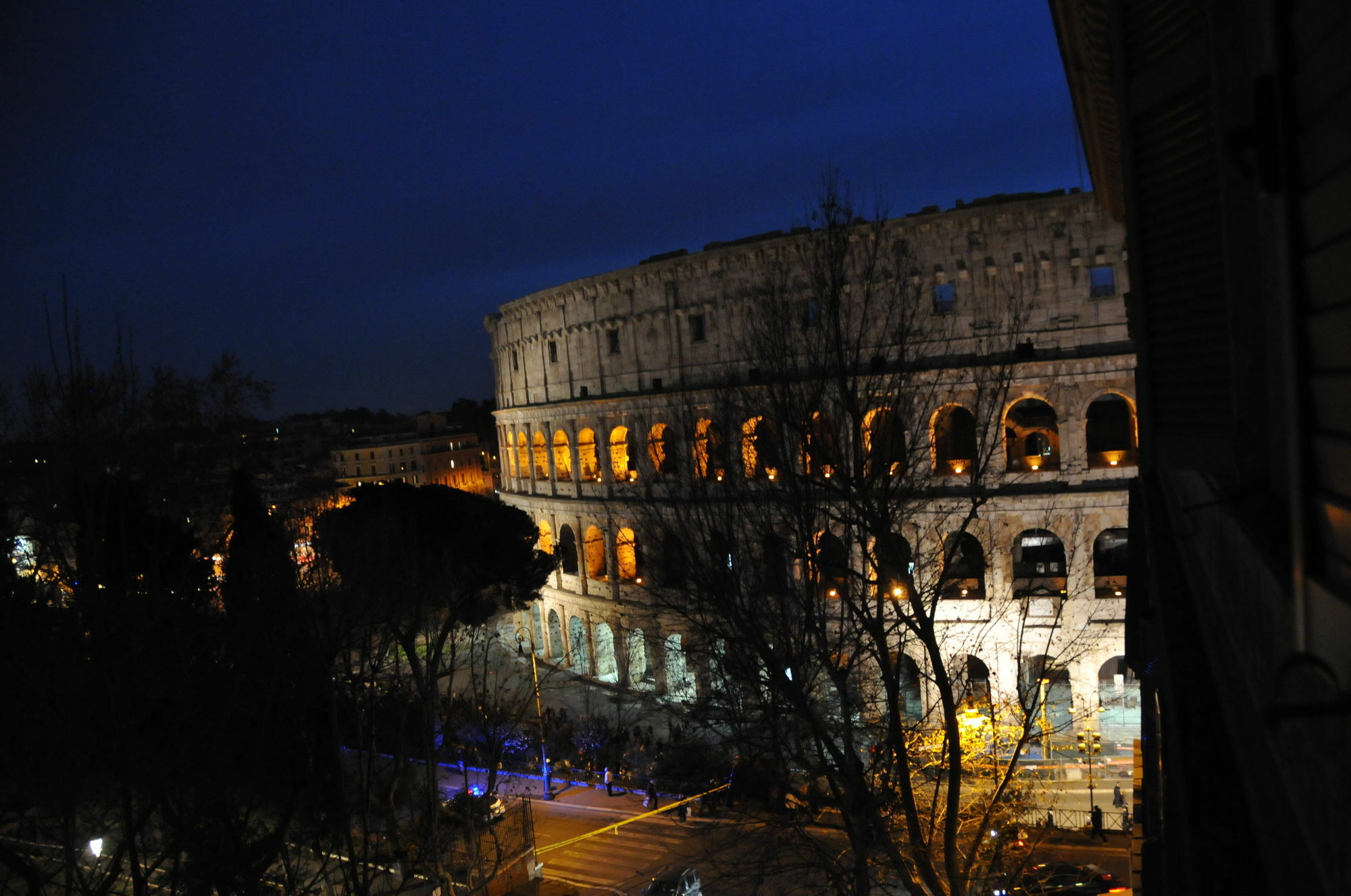 Colosseum Corner Рим Экстерьер фото